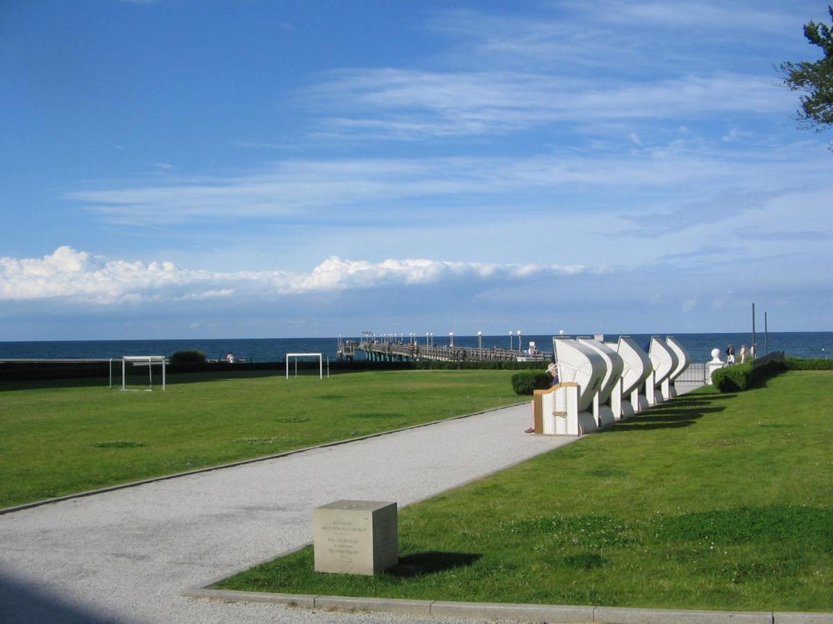 Ferienwohnung Puravida Ostsee 5A Kuehlungsborn Exterior photo
